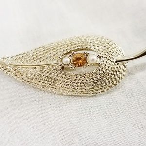 Vintage broach